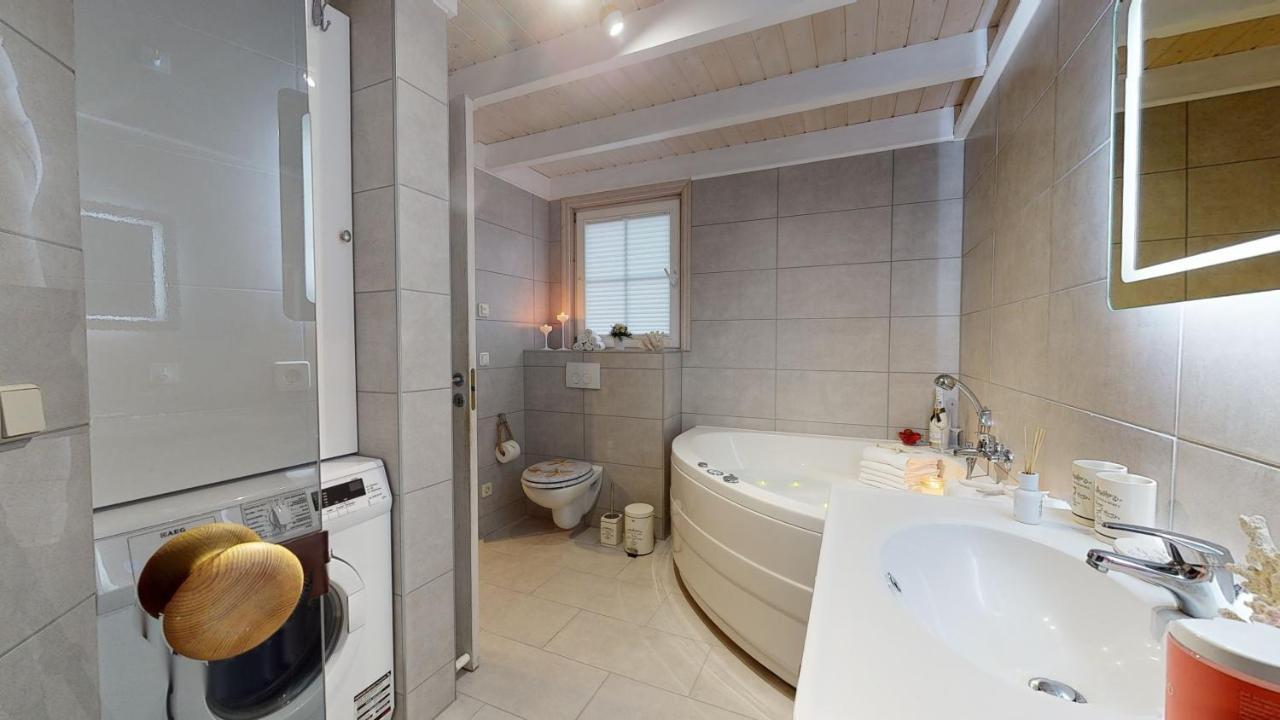 Strandhaus Ruegen - Meerblick, Sauna, Kamin & Whirlpool Baabe Exteriör bild
